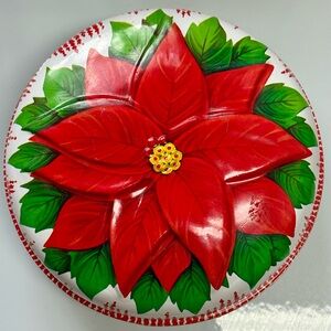 Beautiful Vintage Christmas Red Green Poinsettia Flower Plastic Dish with Lid